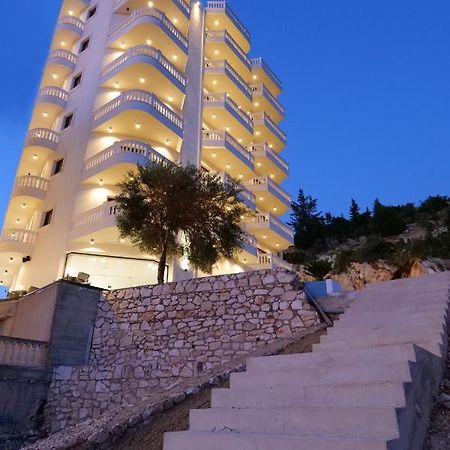 Sky Way Skk Luxury Apartments Sarandë 외부 사진
