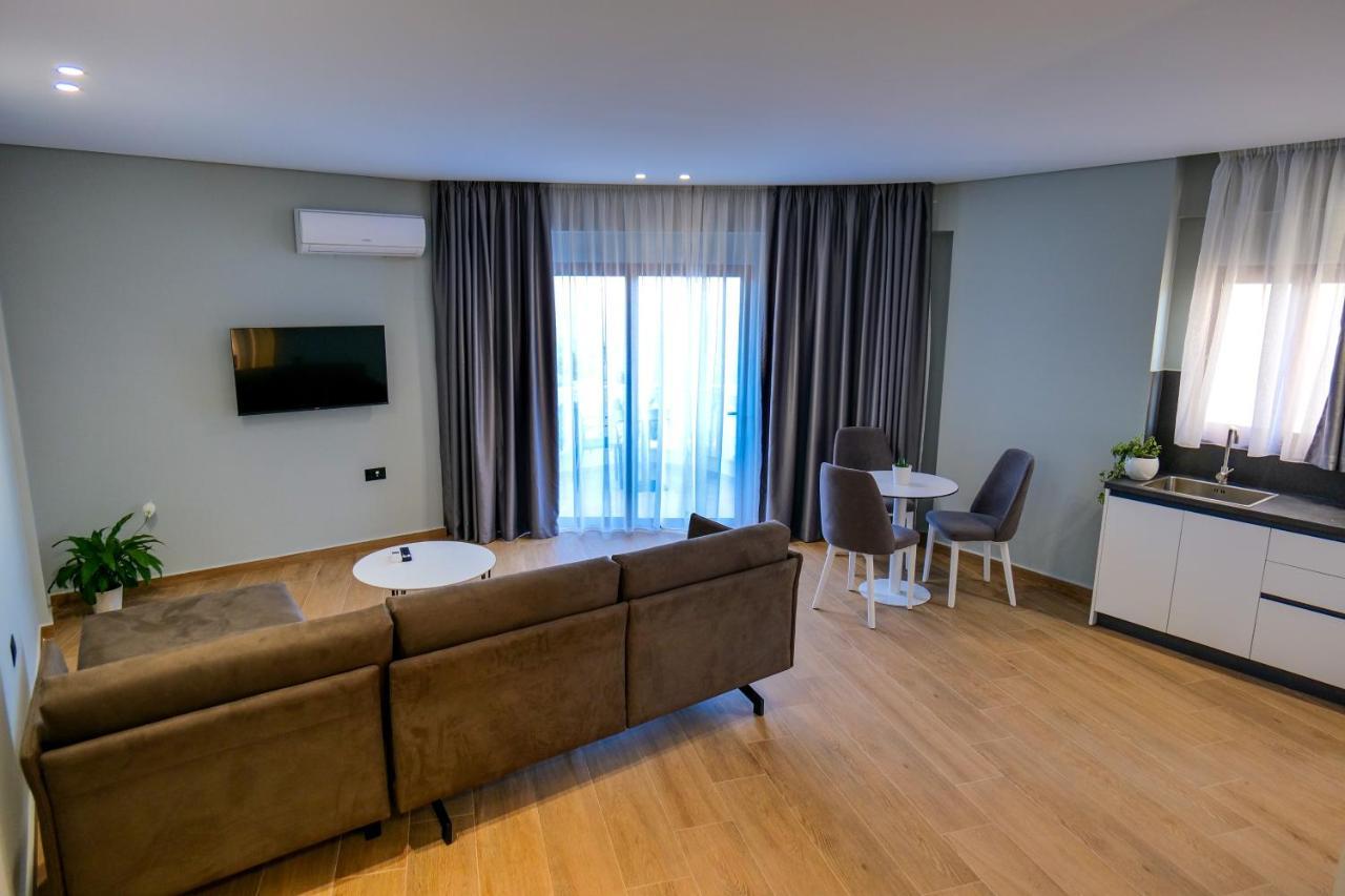 Sky Way Skk Luxury Apartments Sarandë 외부 사진