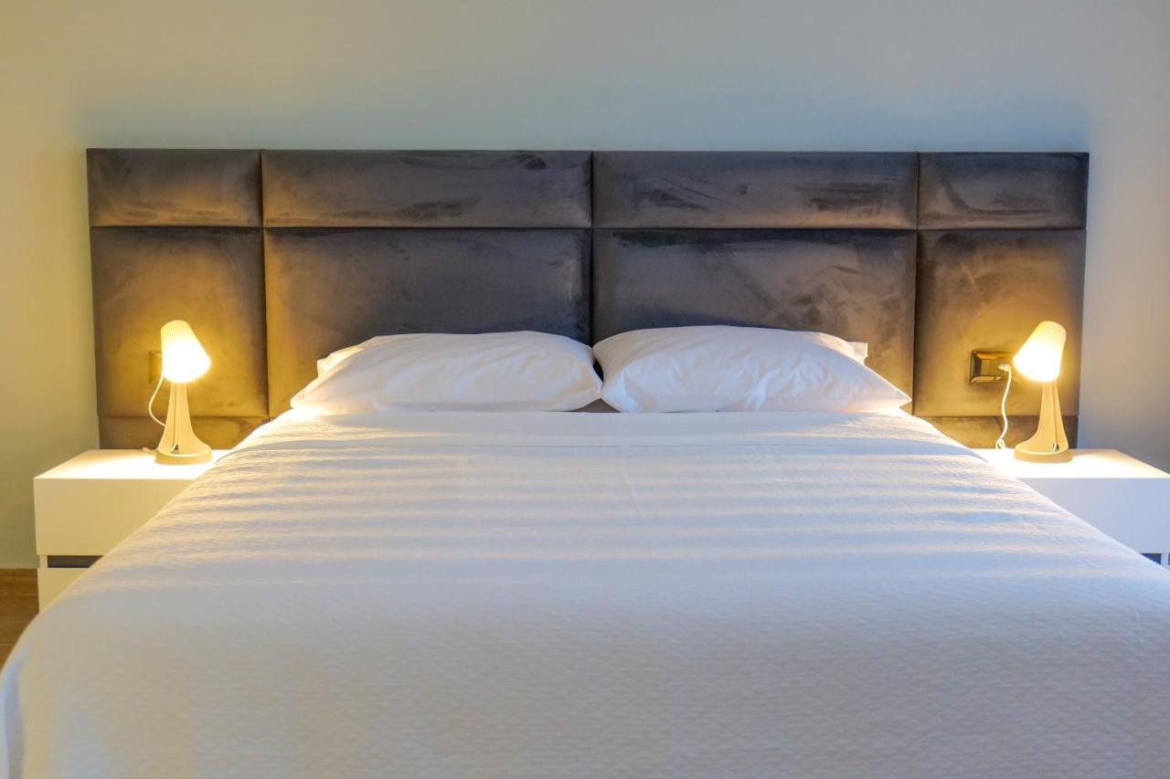 Sky Way Skk Luxury Apartments Sarandë 외부 사진