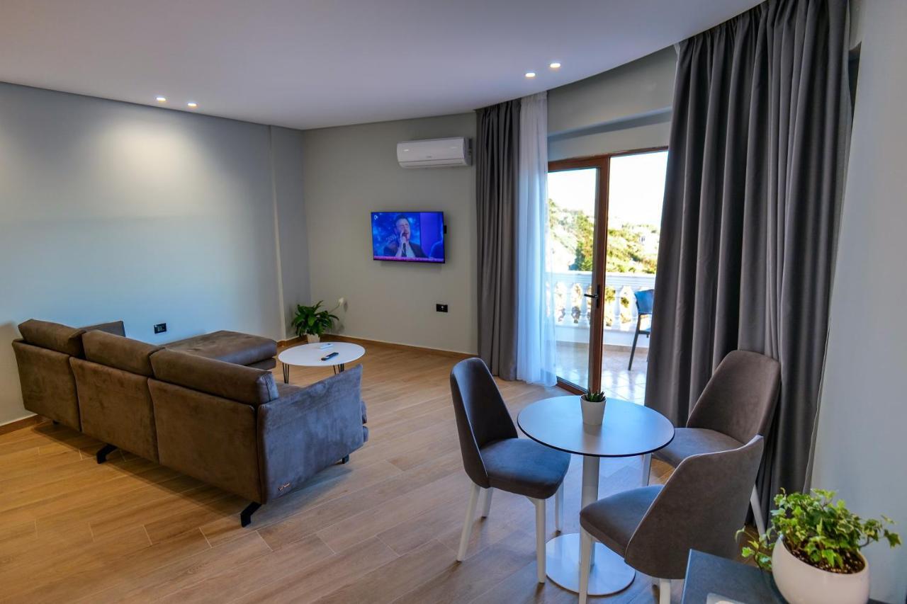 Sky Way Skk Luxury Apartments Sarandë 외부 사진