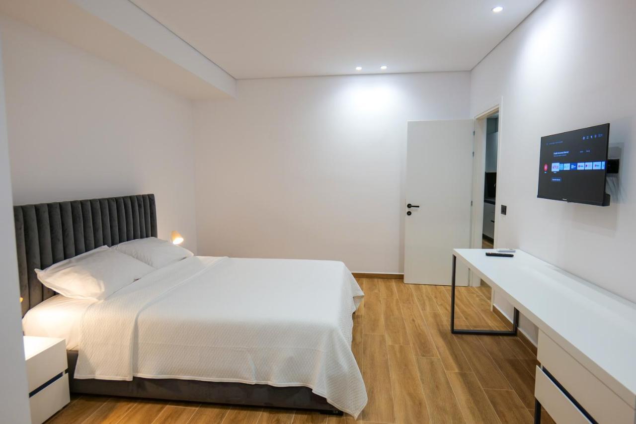 Sky Way Skk Luxury Apartments Sarandë 외부 사진