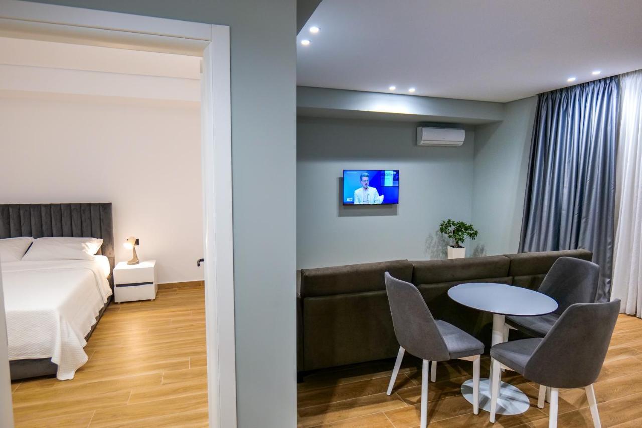 Sky Way Skk Luxury Apartments Sarandë 외부 사진